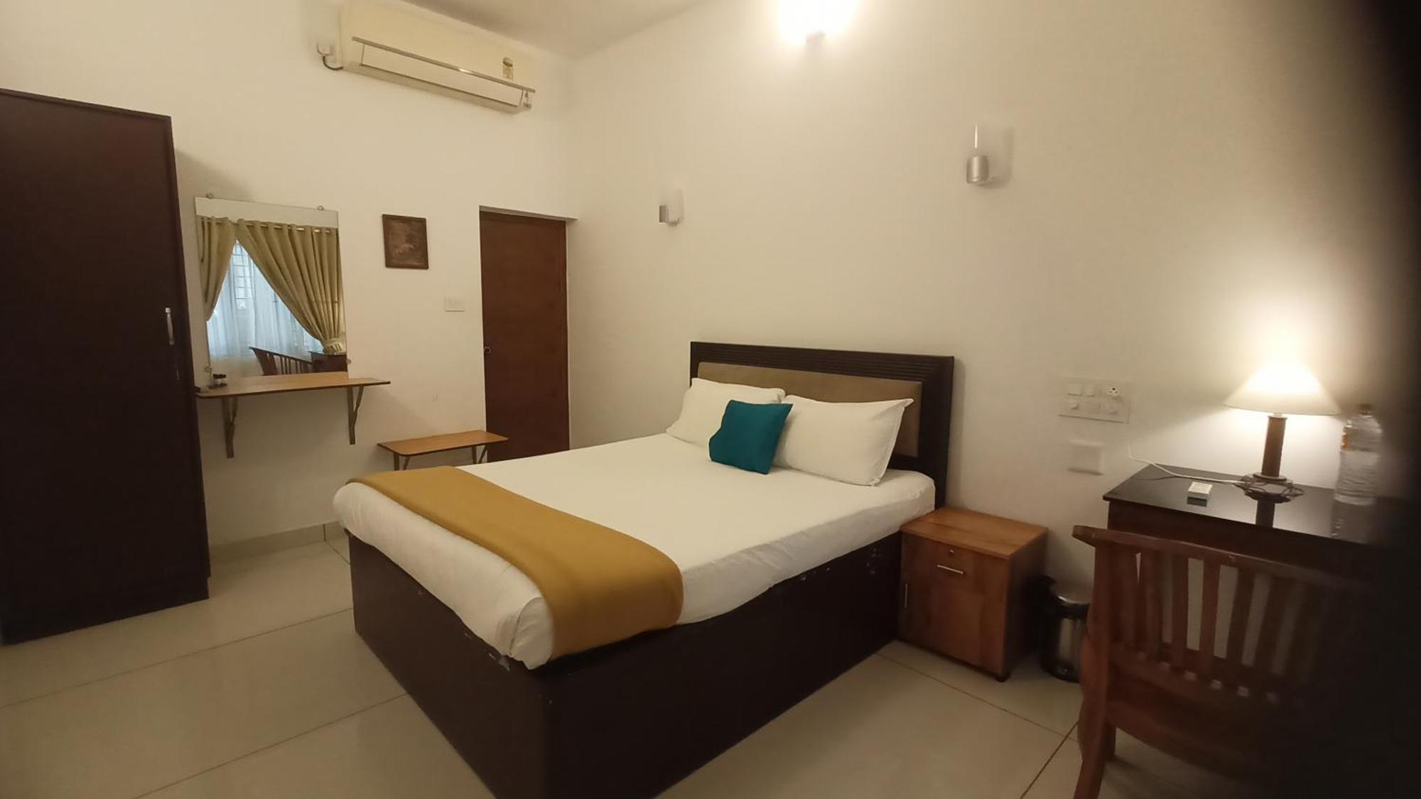 Athirapilly On The Rocks Hotell Athirappilly Rom bilde